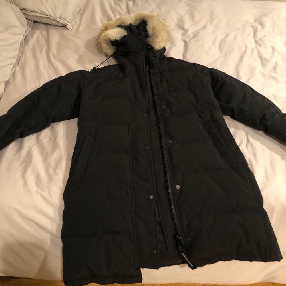 Canada Goose Shelburne Parka in Medium